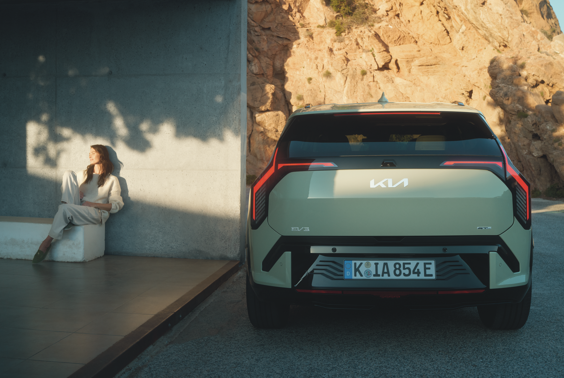 EV3